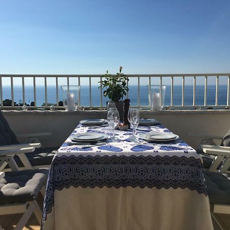 Apartment With Sea View トロペーア エクステリア 写真