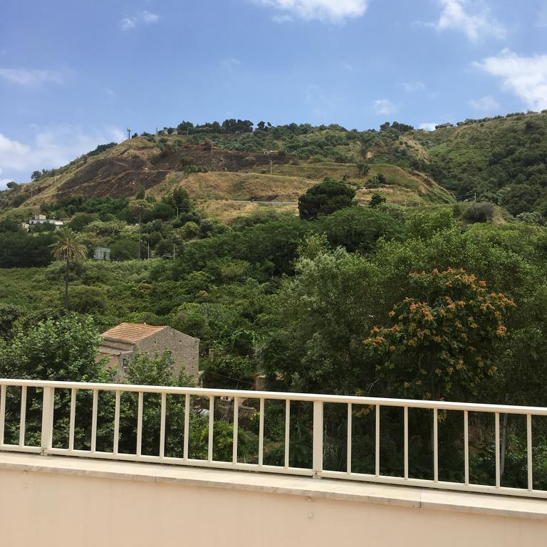 Apartment With Sea View トロペーア エクステリア 写真