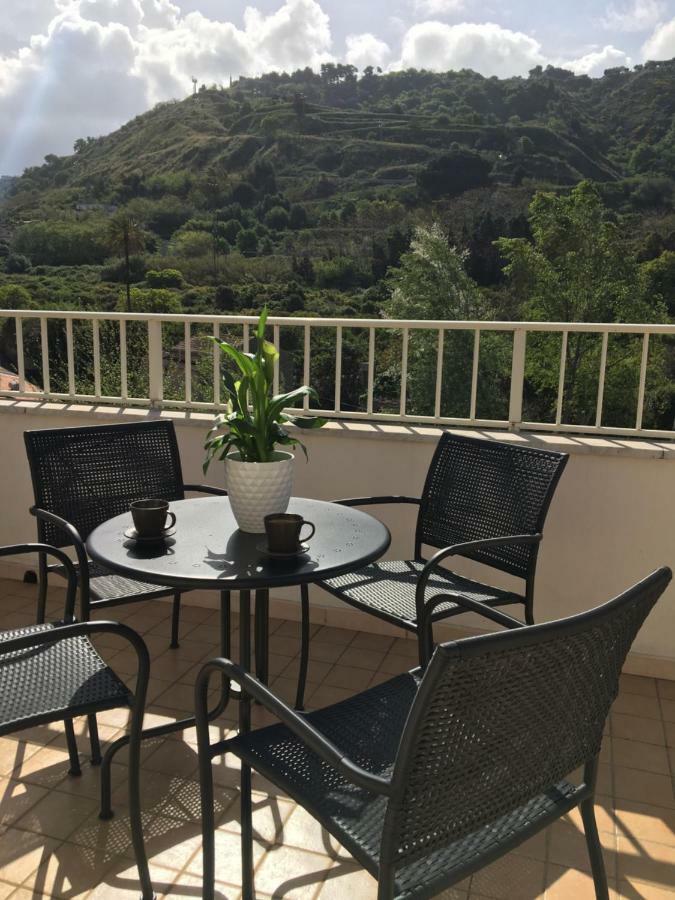 Apartment With Sea View トロペーア エクステリア 写真