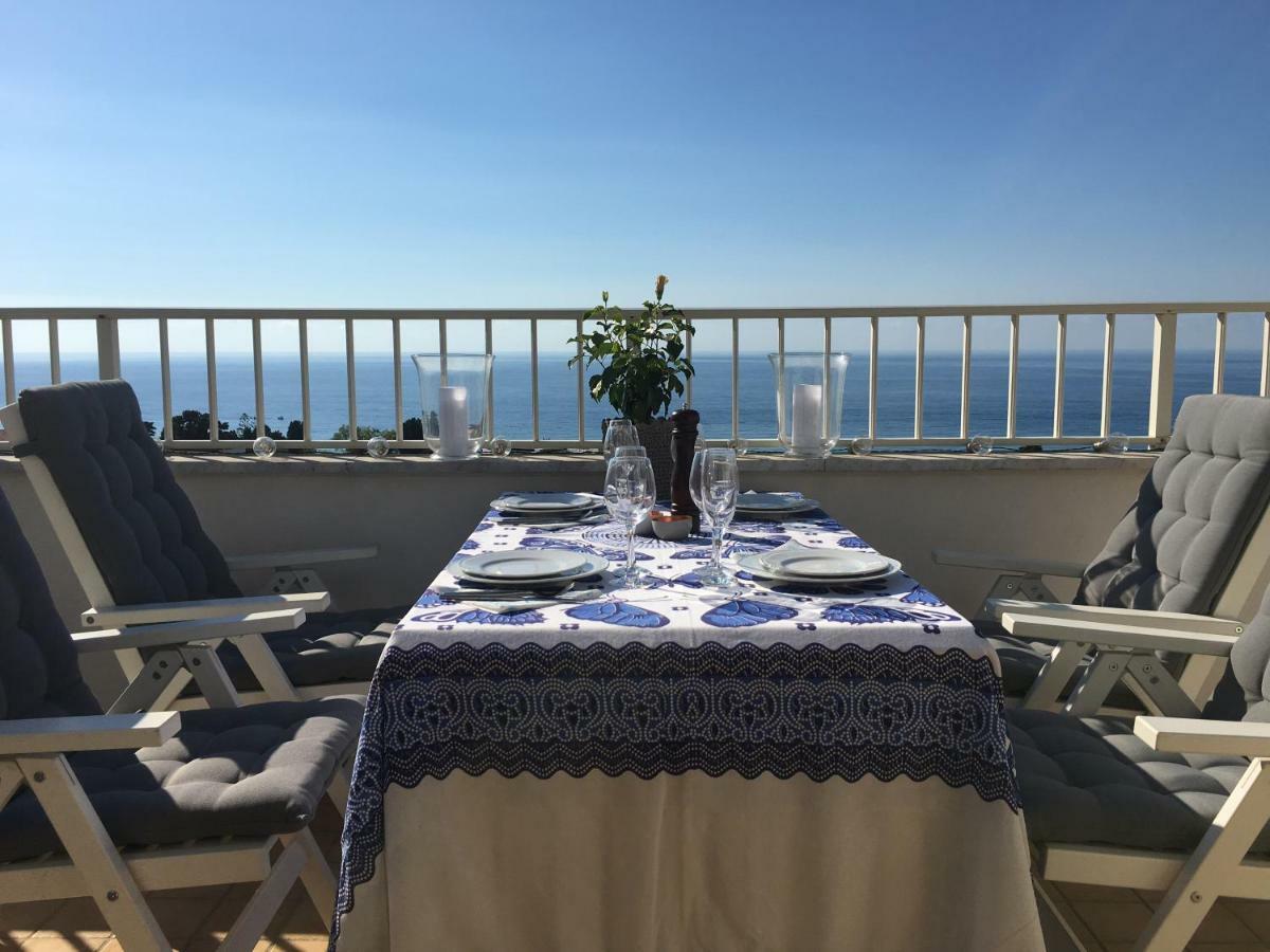 Apartment With Sea View トロペーア エクステリア 写真