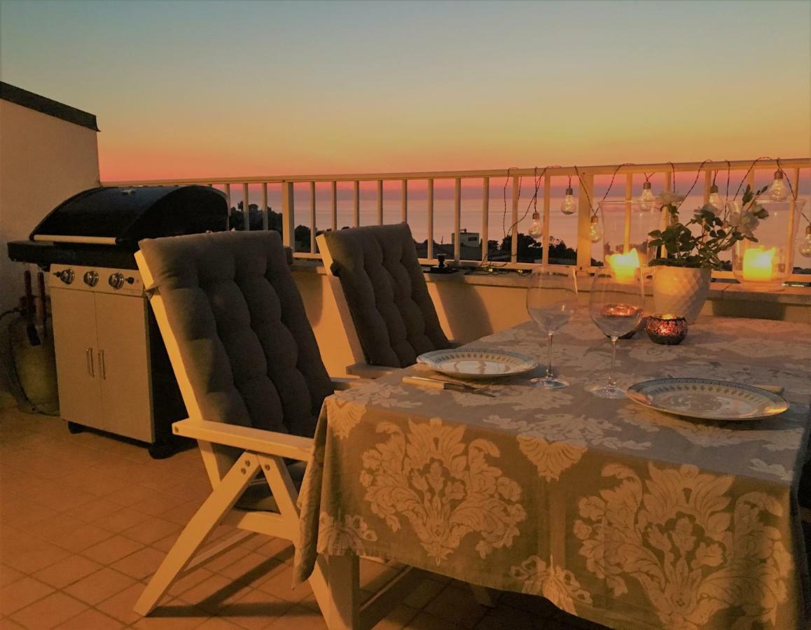 Apartment With Sea View トロペーア エクステリア 写真